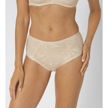 Triumph Amourette Charm Maxi Slip